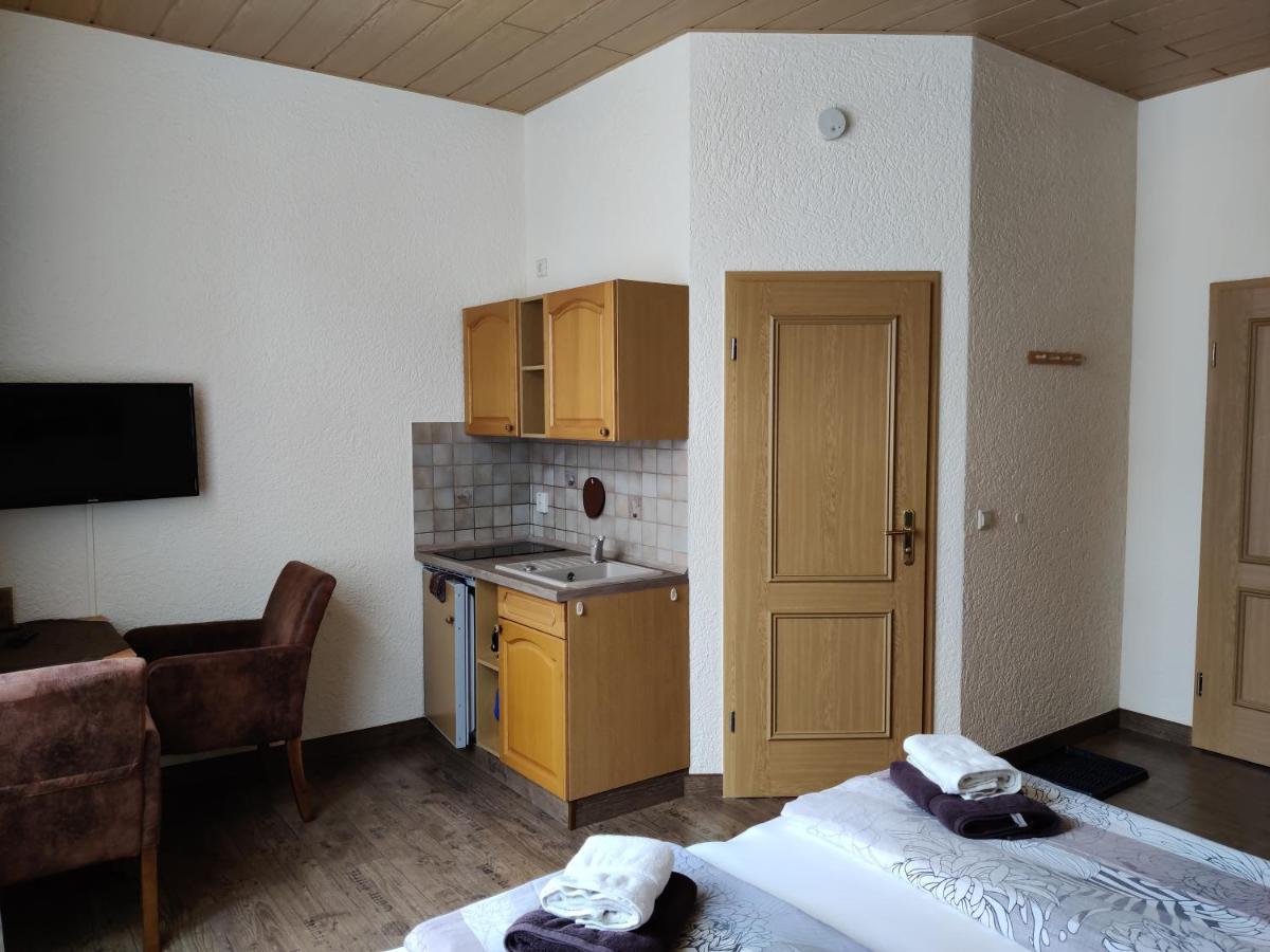 Haus Savina Hotel Ваймар Екстериор снимка