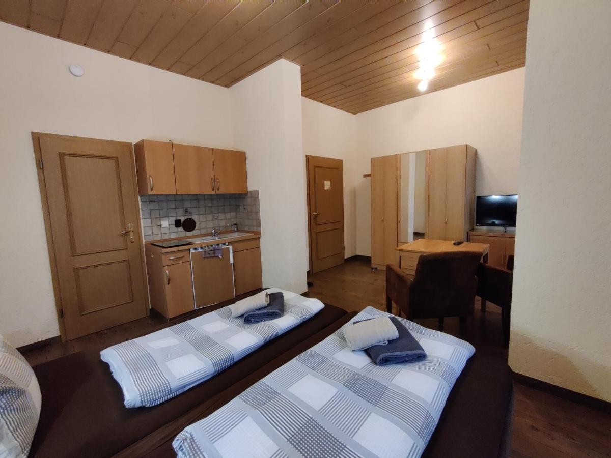 Haus Savina Hotel Ваймар Екстериор снимка