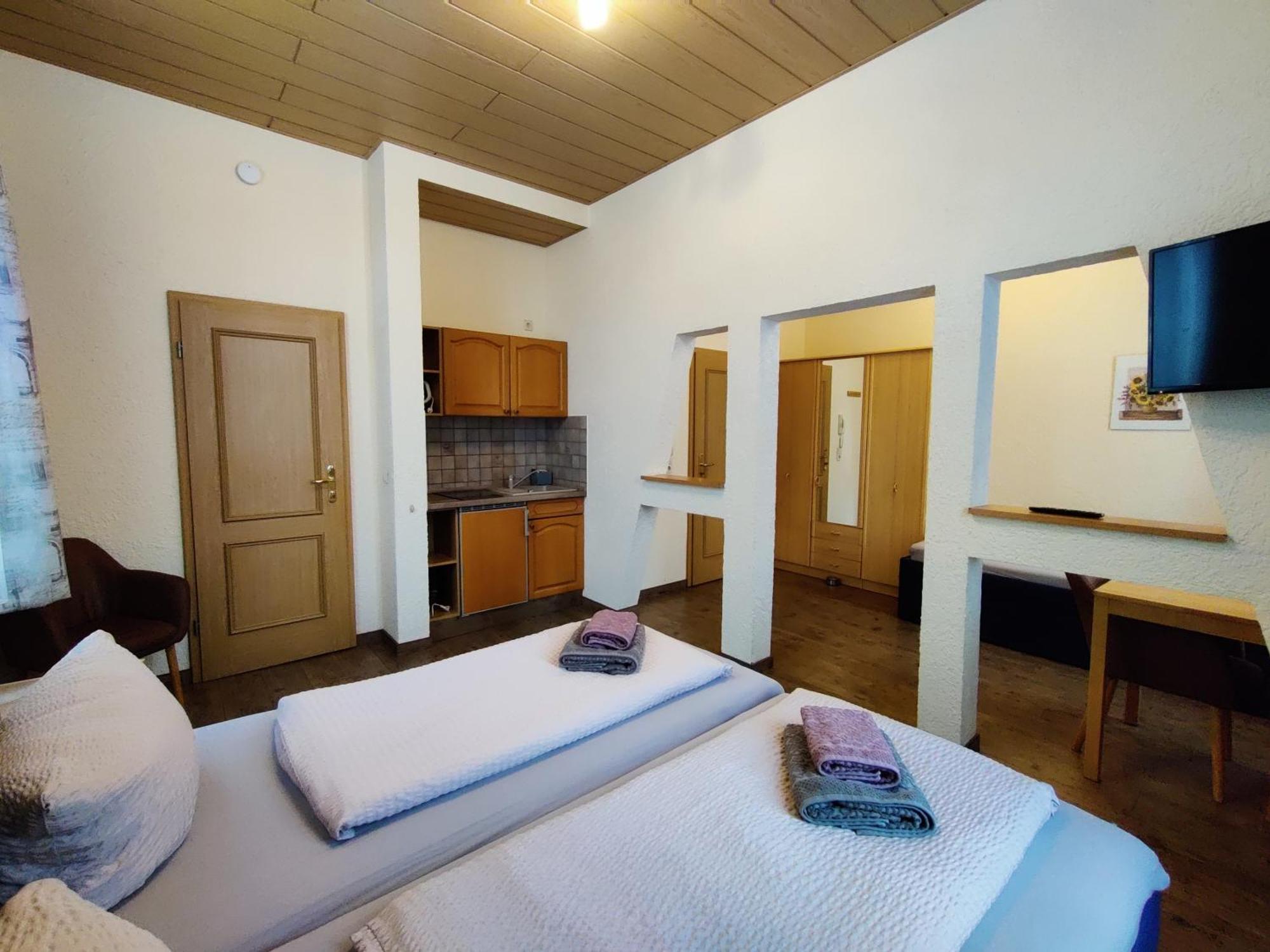 Haus Savina Hotel Ваймар Екстериор снимка